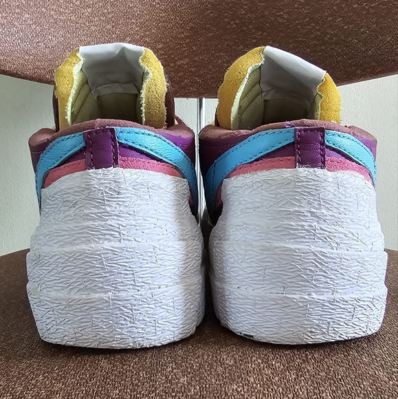 Nike KAWS Purple Dusk Style Code: DM7901-500 Low Sacai Blazer - Picture 6 of 12